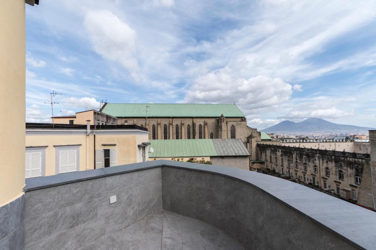 Residenza Trinita Maggiore Napels Buitenkant foto