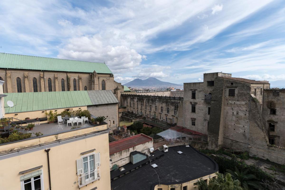 Residenza Trinita Maggiore Napels Buitenkant foto
