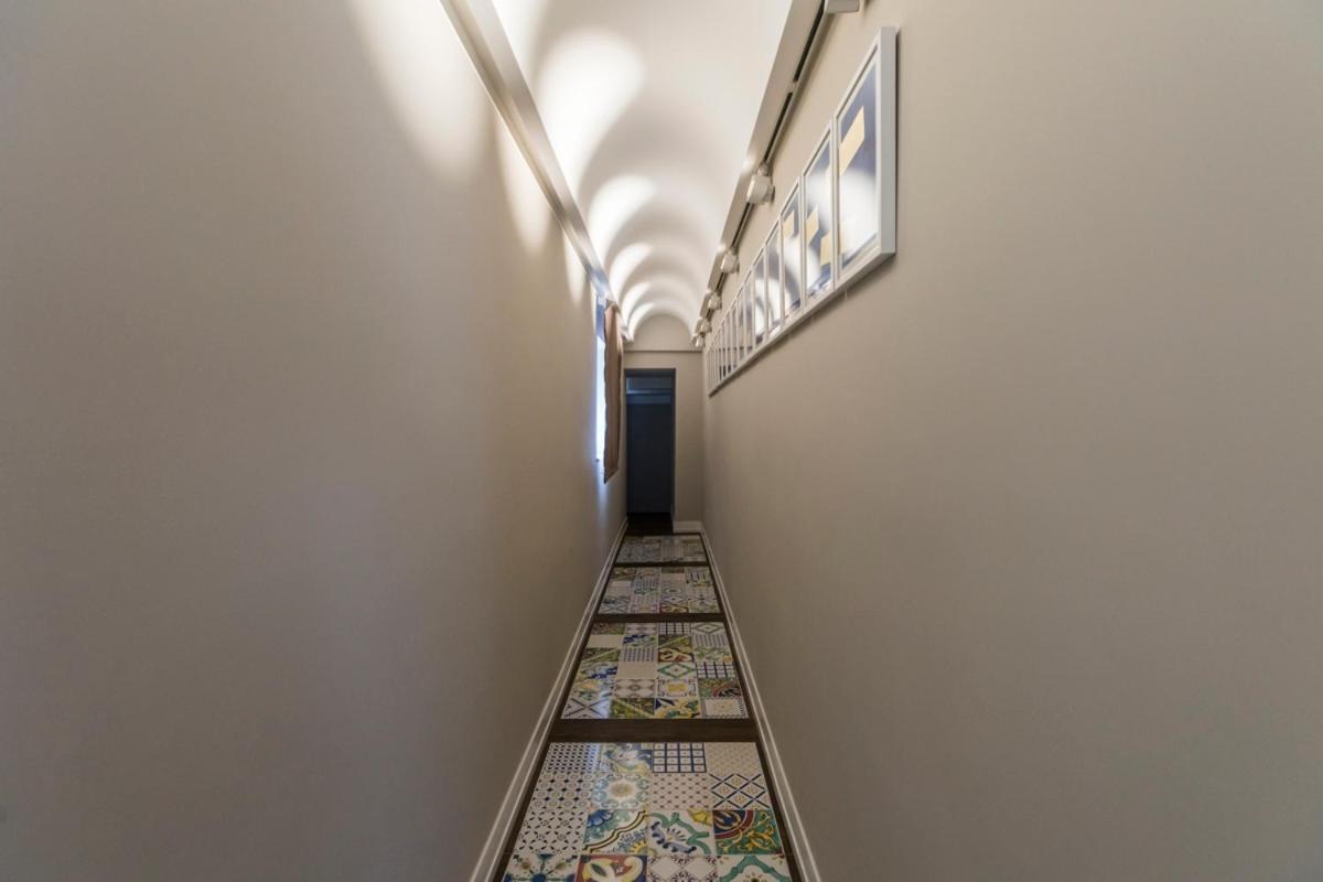 Residenza Trinita Maggiore Napels Buitenkant foto