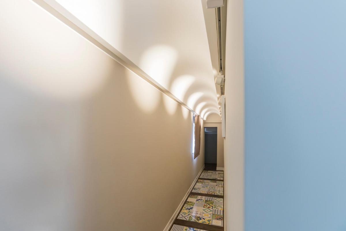 Residenza Trinita Maggiore Napels Buitenkant foto