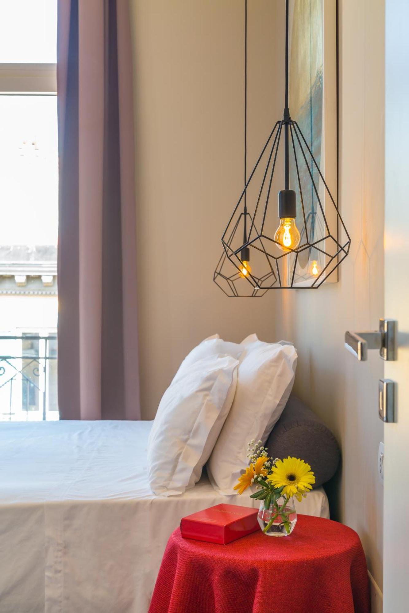 Residenza Trinita Maggiore Napels Buitenkant foto